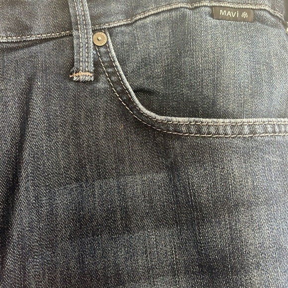 Men’s jeans- relaxed straight fit. - Picture 3 of 4